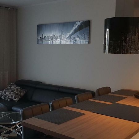 Apartament New York Rozana 19 بوزنان المظهر الخارجي الصورة